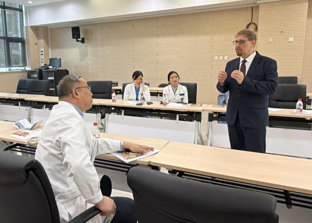 PKUIH-Hospital-CME-4